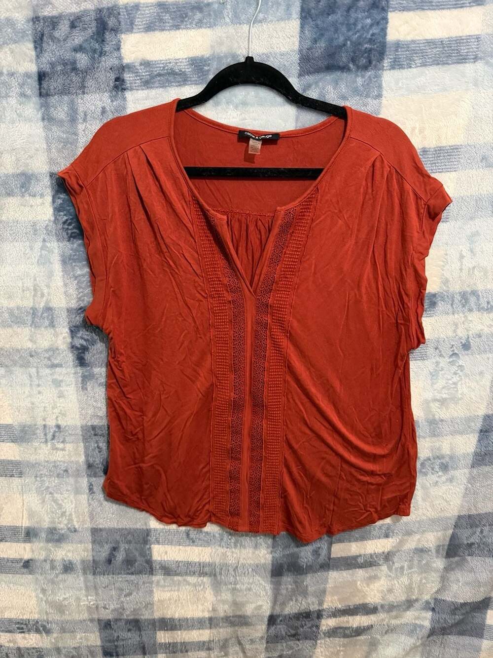 Cable & Gauge Rust Orange Short Sleeve V-Neck Blouse with Crochet and Mesh Trim